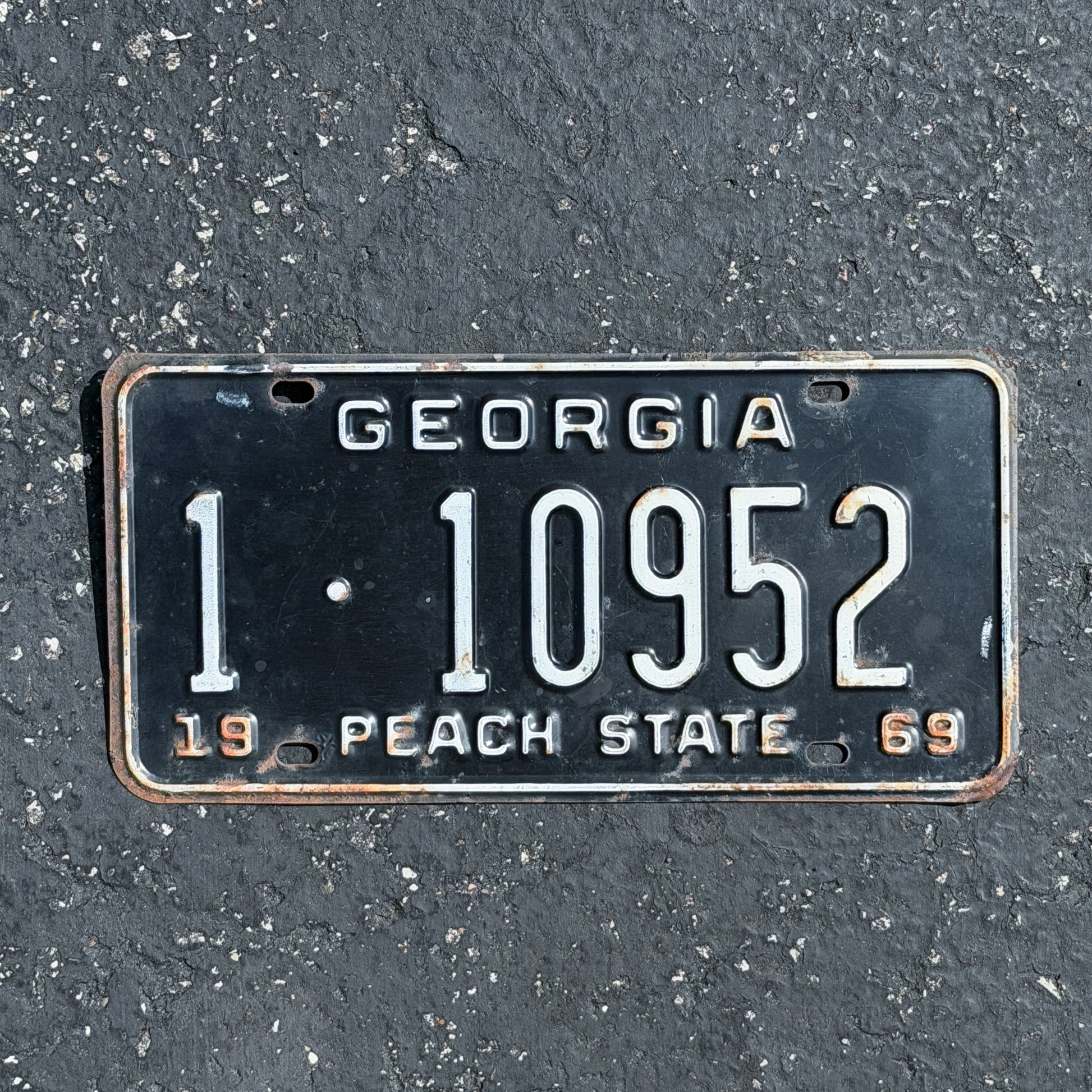 Photo of a 1969 Georgia License Plate Auto Tag Garage Decor Vintage 1 10952 with original patina