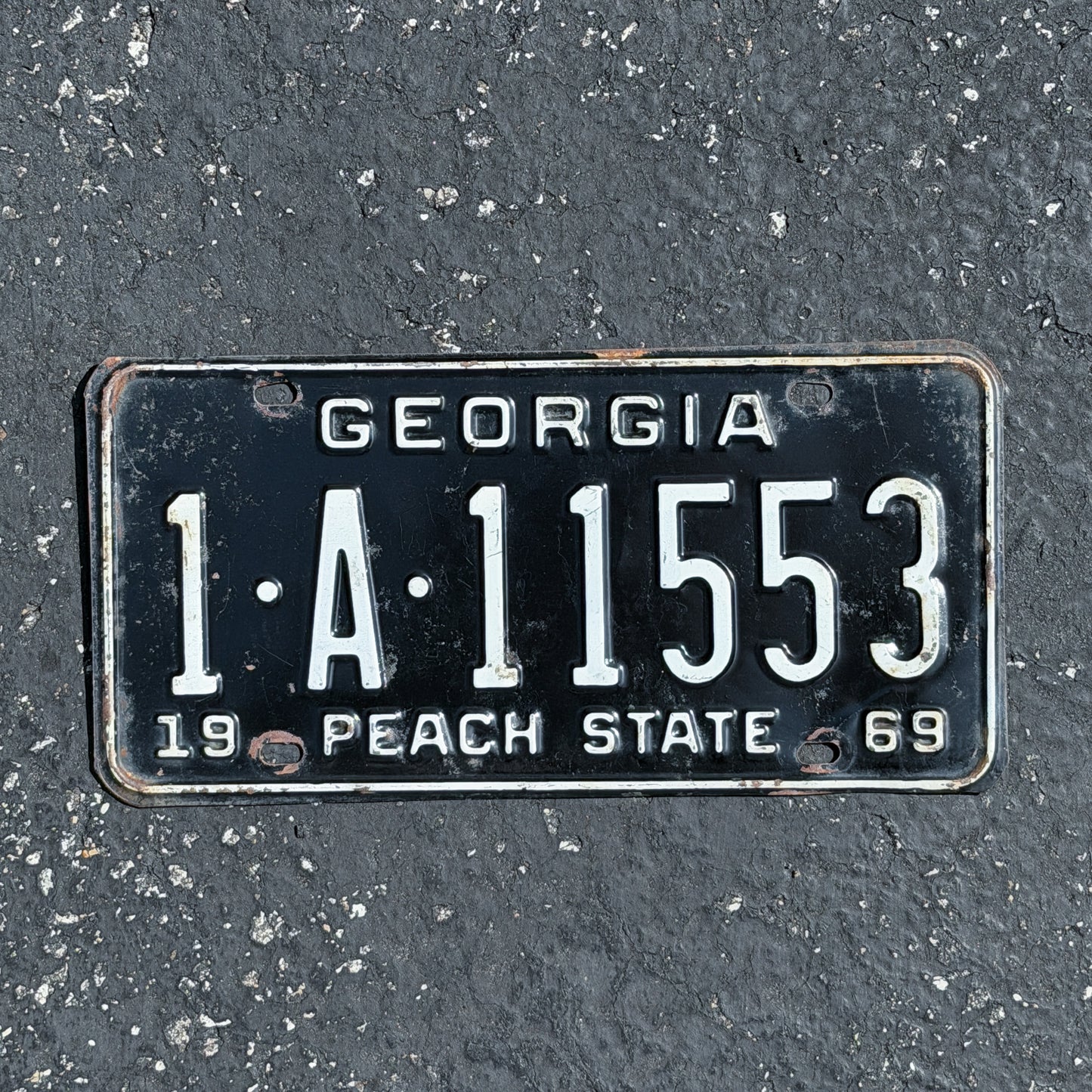 Photo of a 1969 Georgia License Plate Auto Tag Garage Decor Vintage 1 A 11553 with original patina