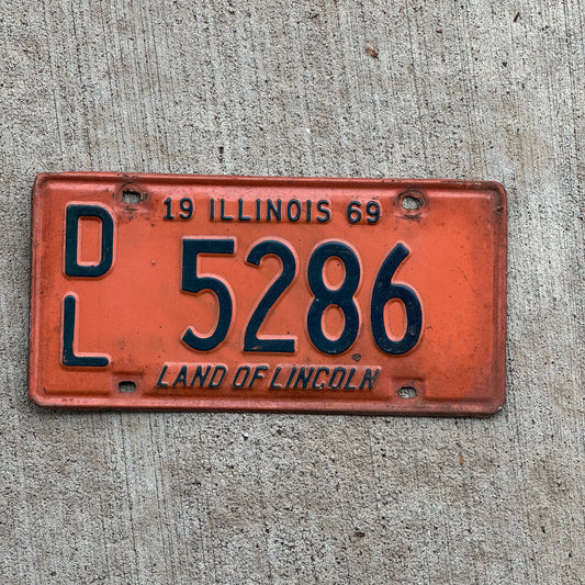 Photo of a 1969 Illinois Dealer License Plate Auto Tag 2 Vintage Garage 5286 with original patina