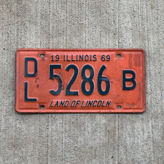 Photo of a 1969 Illinois Dealer License Plate Auto Tag Garage Decor Vintage 5286 B with original patina