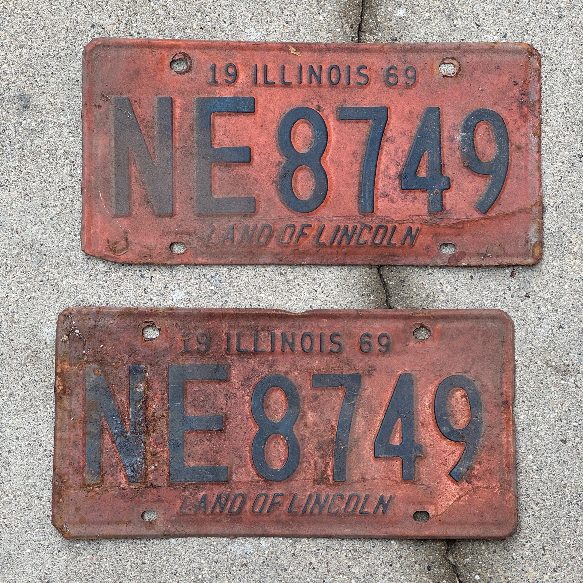 Photo of a 1969 Illinois License Plate Pair Auto Tag Garage Decor Vintage NE 8749 with original patina