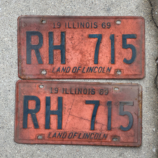 Photo of a 1969 Illinois License Plate Pair Auto Tag Garage Decor Vintage RH 715 with original patina