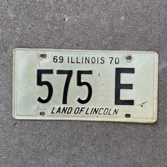 Photo of a 1969 Illinois TRUCK License Plate Auto Tag Garage Decor Vintage License Plate Auto Tag 1 Garage Decor 3 Digit Low Num 575 E