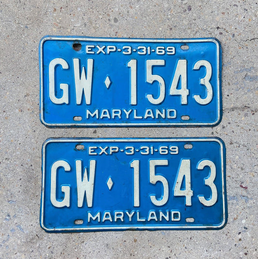 Photo of a 1969 Maryland License Plate Pair Auto Tag Garage Decor Vintage GW 1543 with original patina