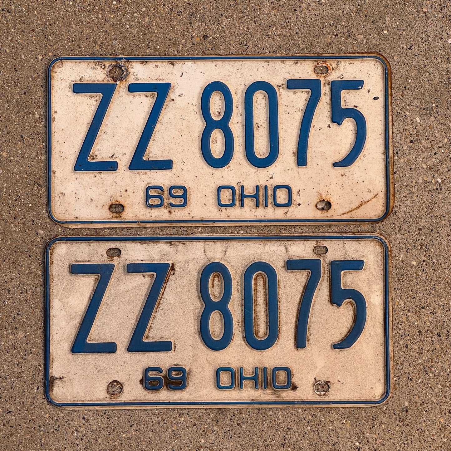 Photo of a 1969 Ohio License Plate Pair Auto Tag Garage Decor Vintage ZZ 8075 with original patina