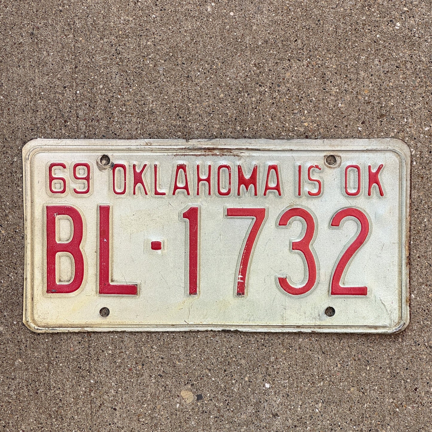 Photo of a 1969 Oklahoma License Plate Auto Tag Garage Decor Vintage BL 1732 with original patina