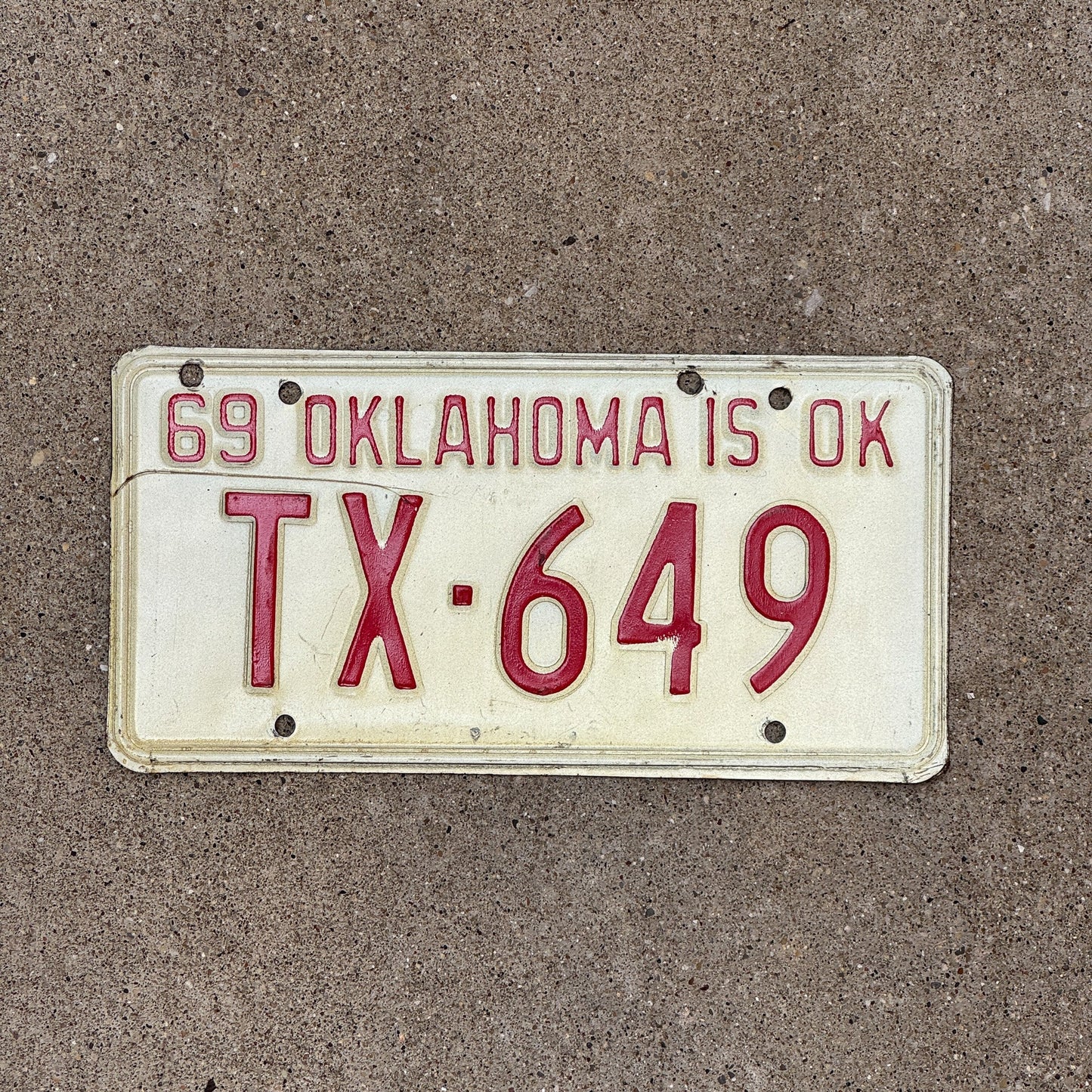 Photo of a 1969 Oklahoma License Plate Auto Tag Garage Decor Vintage TX 649