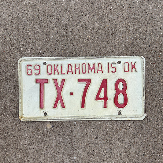 Photo of a 1969 Oklahoma License Plate Auto Tag Garage Decor Vintage TX 748