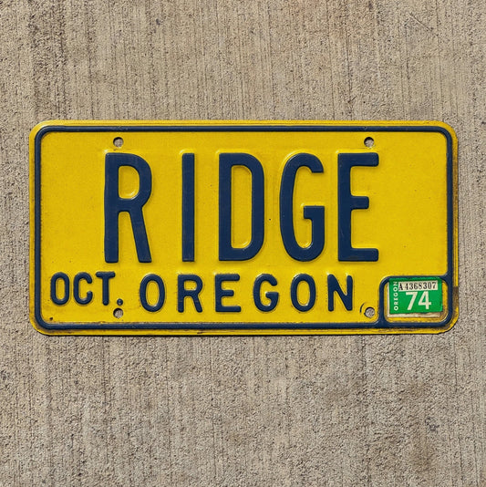 Photo of a 1970 1974 Oregon Vanity License Plate Auto Tag Garage Decor Vintage RIDGE with original patina