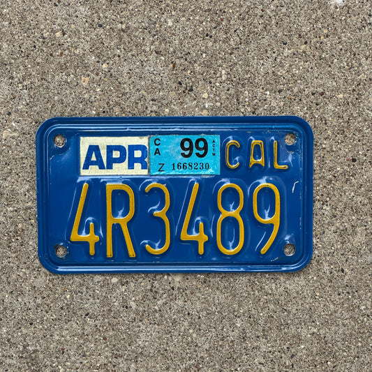 Photo of a 1970 1999 California Motorcycle License Plate Auto Tag Garage Decor Vintage 4R3489 with original patina