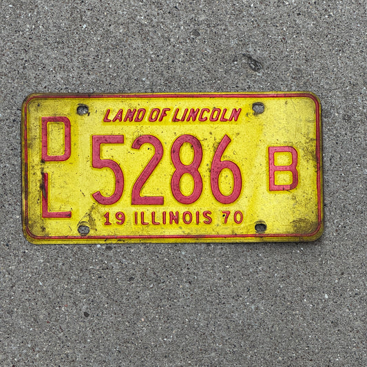Photo of a 1970 Illinois Dealer License Plate Auto Tag Garage Decor Vintage 5286 B with original patina