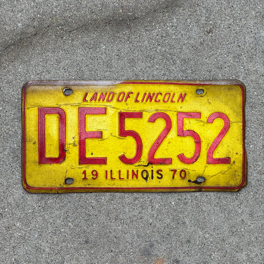 Photo of a 1970 Illinois License Plate Auto Tag 2 Vintage Garage DE 5252 with original patina
