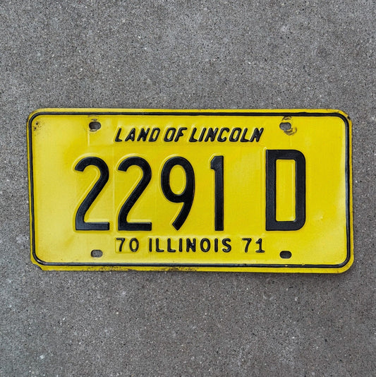 Photo of a 1970 Illinois TRUCK License Plate Auto Tag Garage Decor Vintage License Plate Auto Tag Garage Decor 2291 D