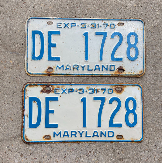 Photo of a 1970 Maryland License Plate Pair Auto Tag Garage Decor Vintage DE 1728 with original patina