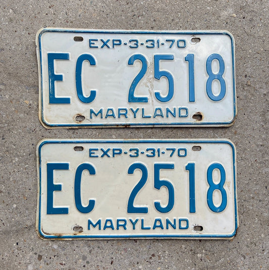 Photo of a 1970 Maryland License Plate Pair Auto Tag Garage Decor Vintage EC 2518 with original patina
