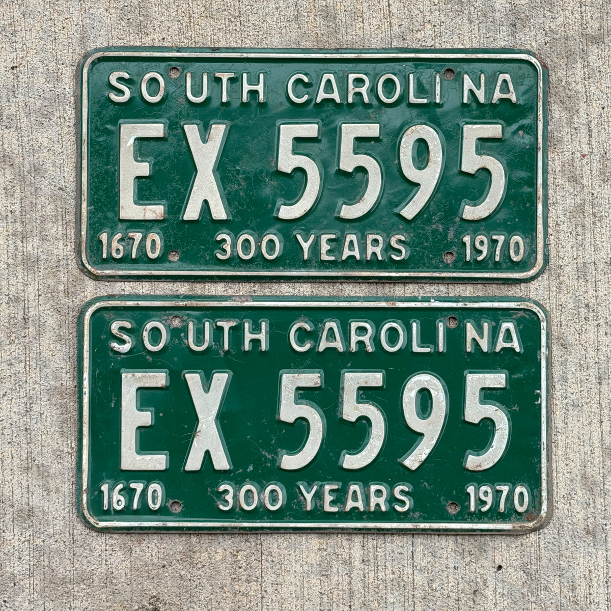 Photo of a 1970 South Carolina License Plate Pair Auto Tag Garage Decor Vintage EX 5595 with original patina