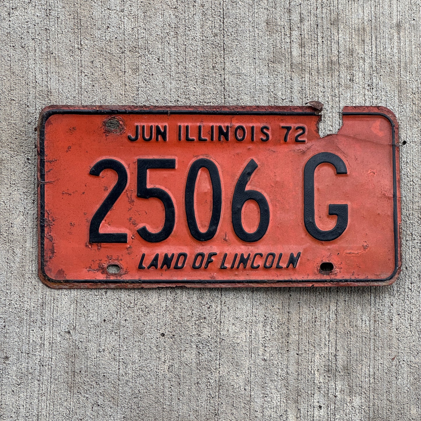 Photo of a 1971 1972 Illinois Truck License Plate Auto Tag 2 Vintage Garage 2506 G with original patina
