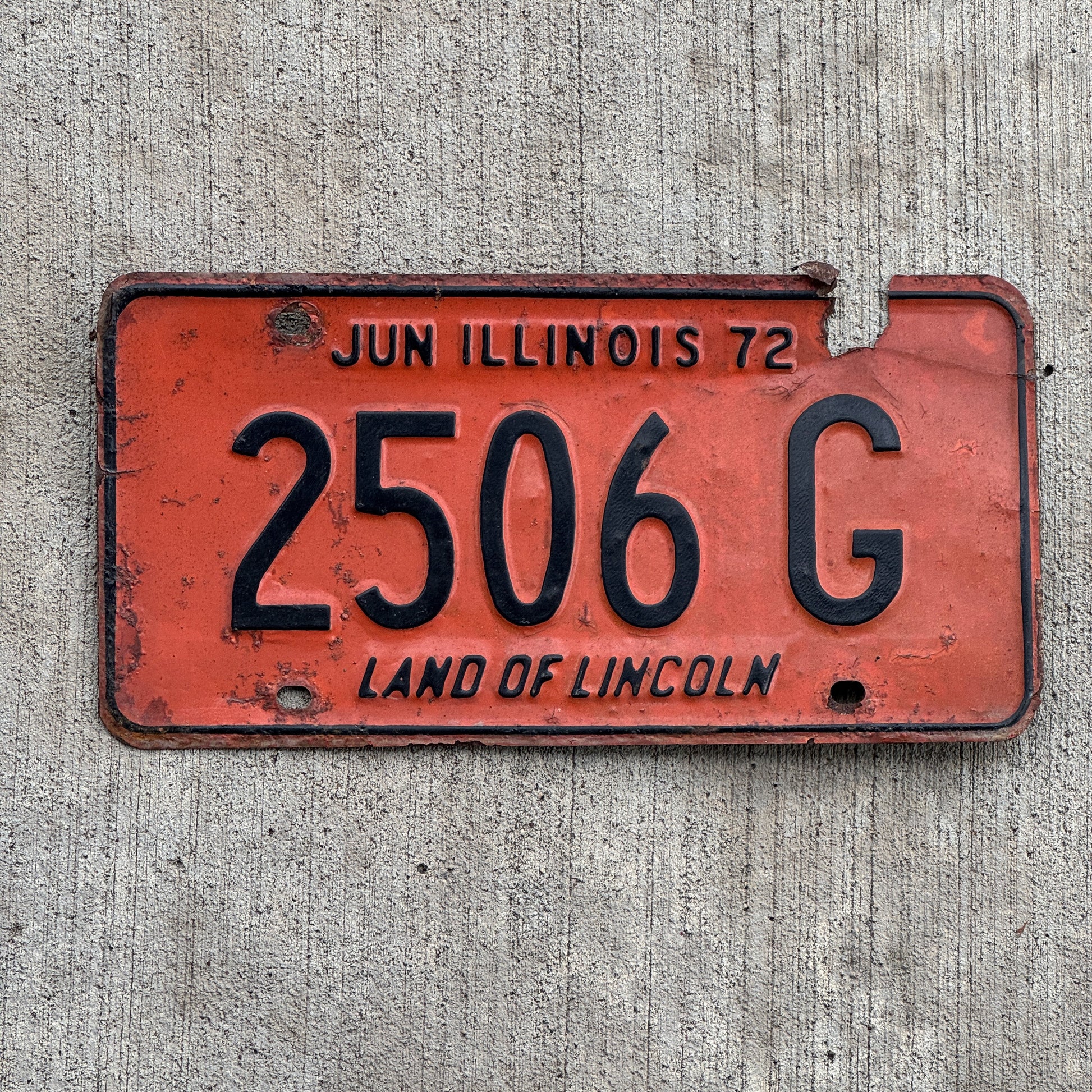 Photo of a 1971 1972 Illinois Truck License Plate Auto Tag 2 Vintage Garage 2506 G with original patina