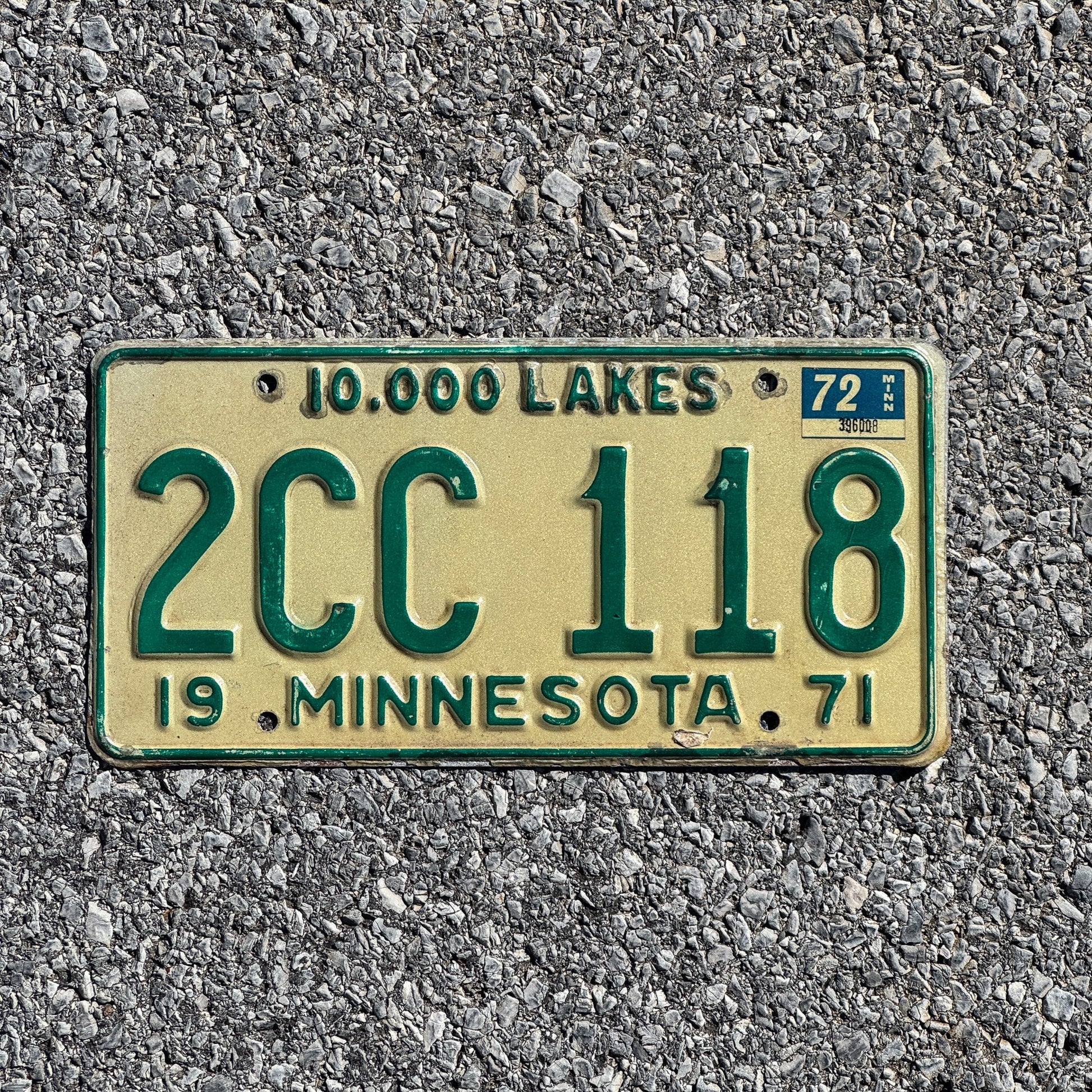 Photo of a 1971 1972 Minnesota License Plate Auto Tag Garage Decor Vintage 2CC118