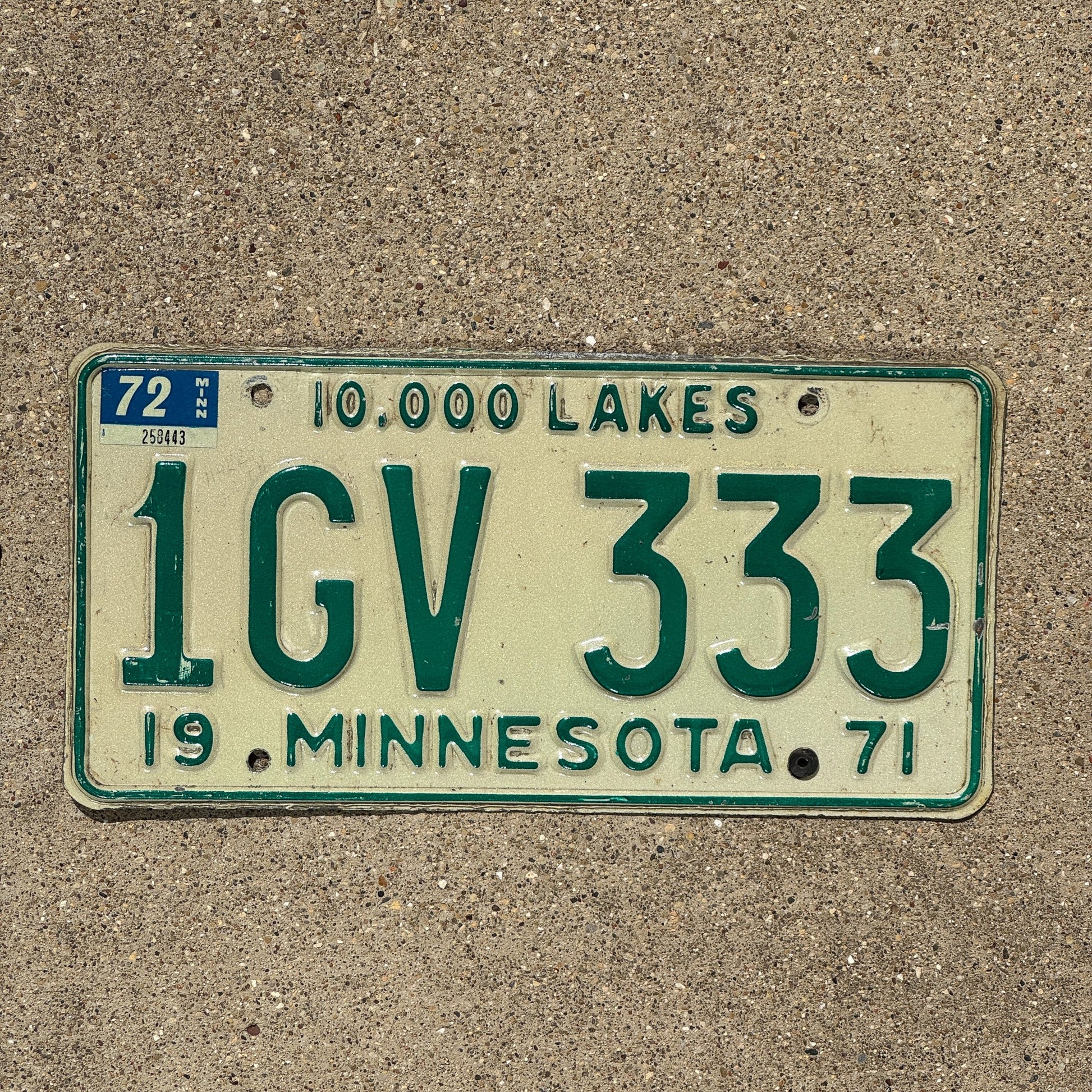Photo of a 1971 1972 Minnesota License Plate Auto Tag Garage Decor Vintage Repeat Repeating 1GV 333
