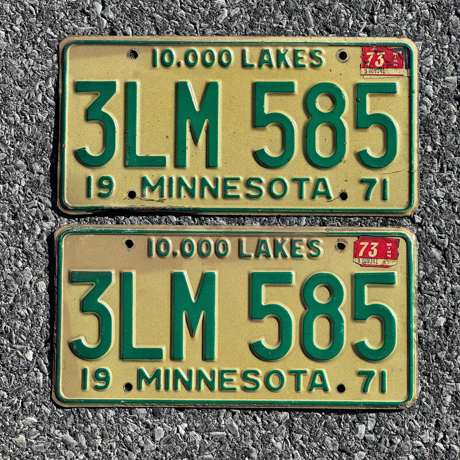 Photo of a 1971 1973 Minnesota License Plate Pair Auto Tag Garage Decor Vintage 3LM 585