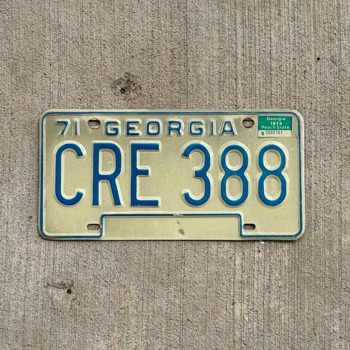 Photo of a 1971 1974 Georgia License Plate Auto Tag Garage Decor Vintage CRE 388 with original patina