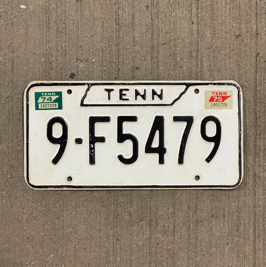 Photo of a 1971 1975 Tennessee License Plate Auto Tag Garage Decor Vintage 9 F5479 with original patina