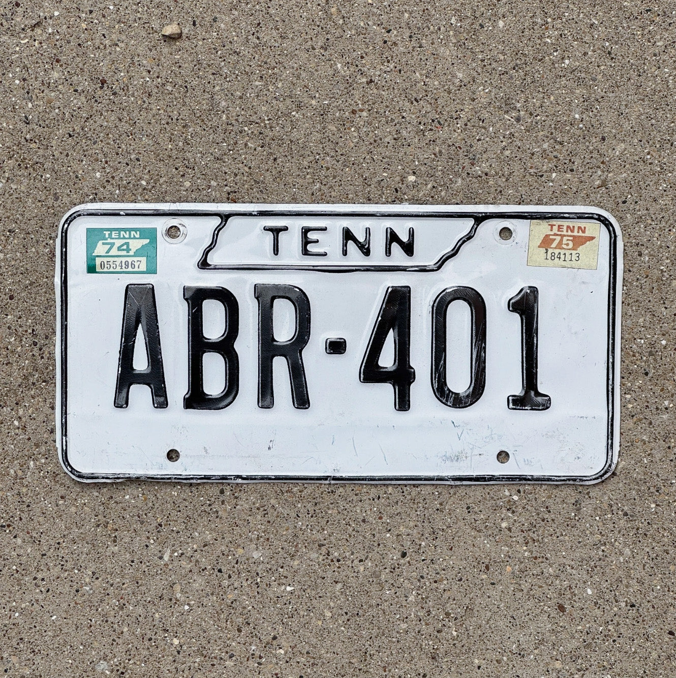 Photo of a 1971 1975 Tennessee License Plate Auto Tag Garage Decor Vintage ABR 401 with original patina