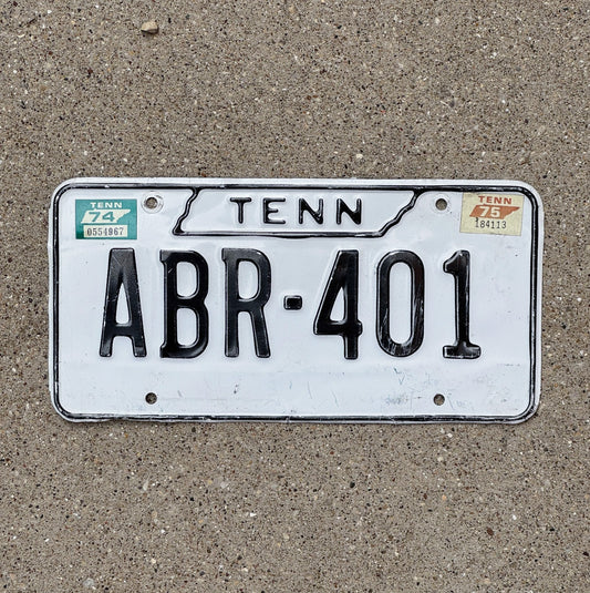 Photo of a 1971 1975 Tennessee License Plate Auto Tag Garage Decor Vintage ABR 401 with original patina
