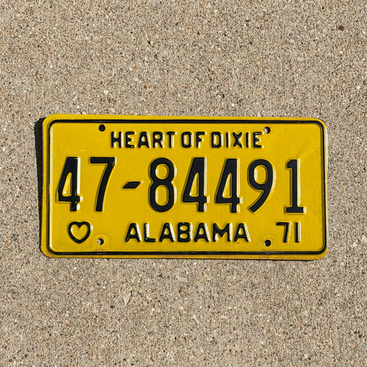 Photo of a 1971 Alabama License Plate Auto Tag Garage Decor Vintage 47 84491 with original patina