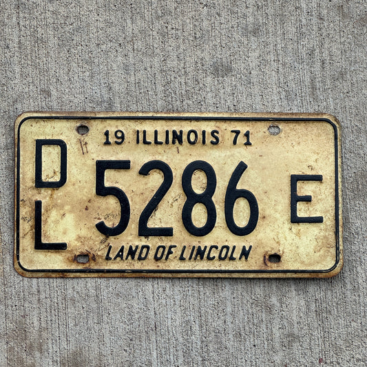 Photo of a 1971 Illinois Dealer License Plate Auto Tag 1 Vintage Garage 5286 E with original patina