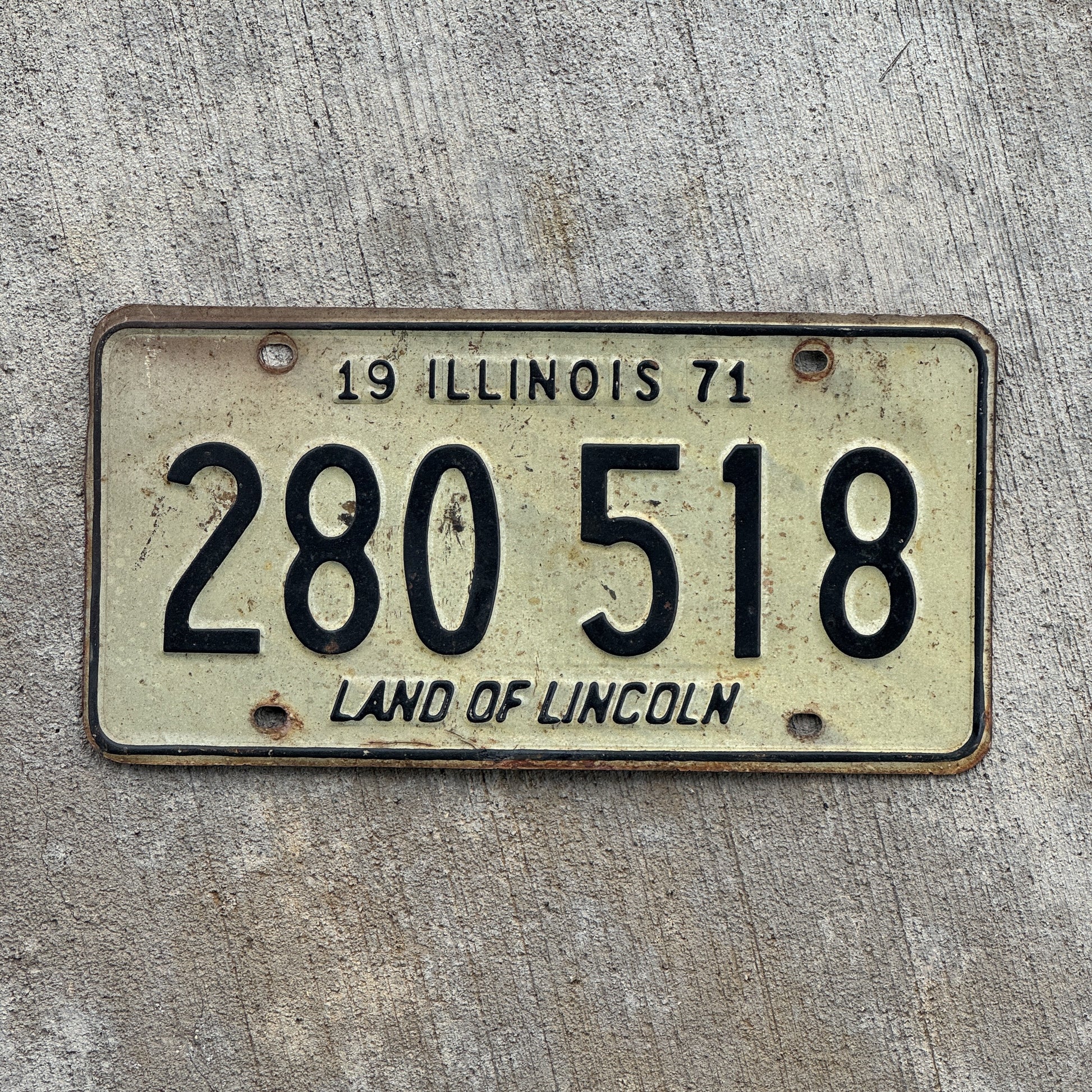 Photo of a 1971 Illinois License Plate Auto Tag 1 Vintage Garage 280 518 with original patina