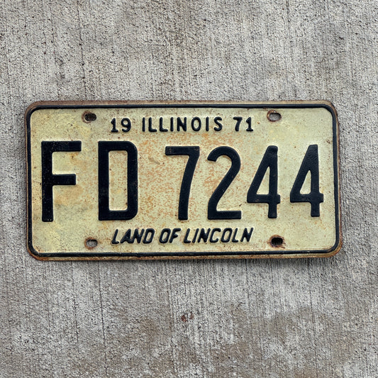 Photo of a 1971 Illinois License Plate Auto Tag Garage Decor Vintage FD 7244 with original patina