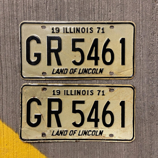 Photo of a 1971 Illinois License Plate Pair Auto Tag Garage Decor Vintage GR 5461 with original patina