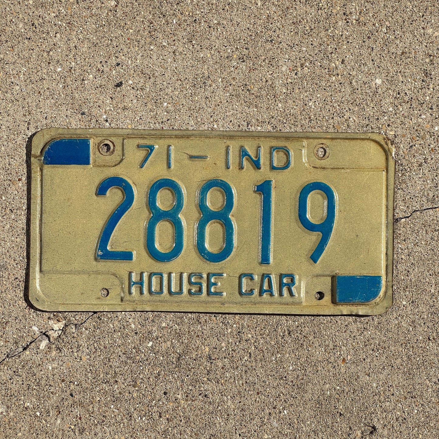 Photo of a 1971 Indiana License Plate Auto Tag Garage Decor Vintage 28819