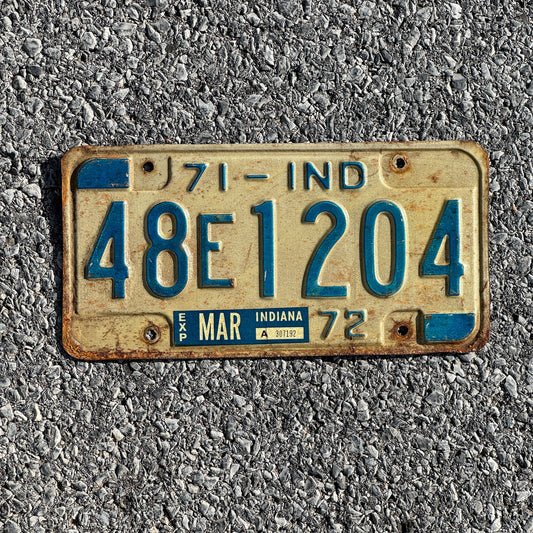 Photo of a 1971 Indiana License Plate Auto Tag Garage Decor Vintage 48E1204