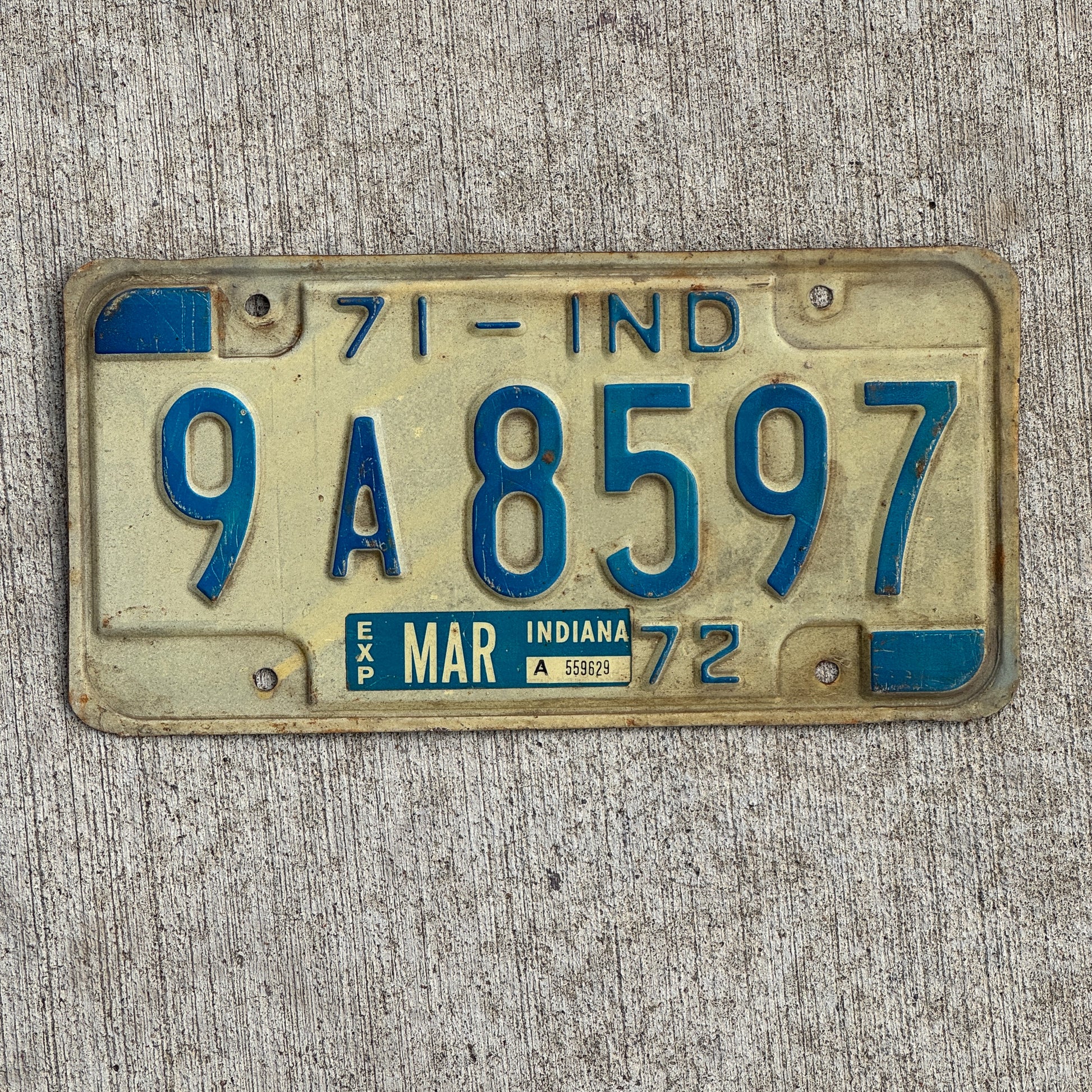 Photo of a 1971 Indiana License Plate Auto Tag Garage Decor Vintage 9 A 8597 with original patina