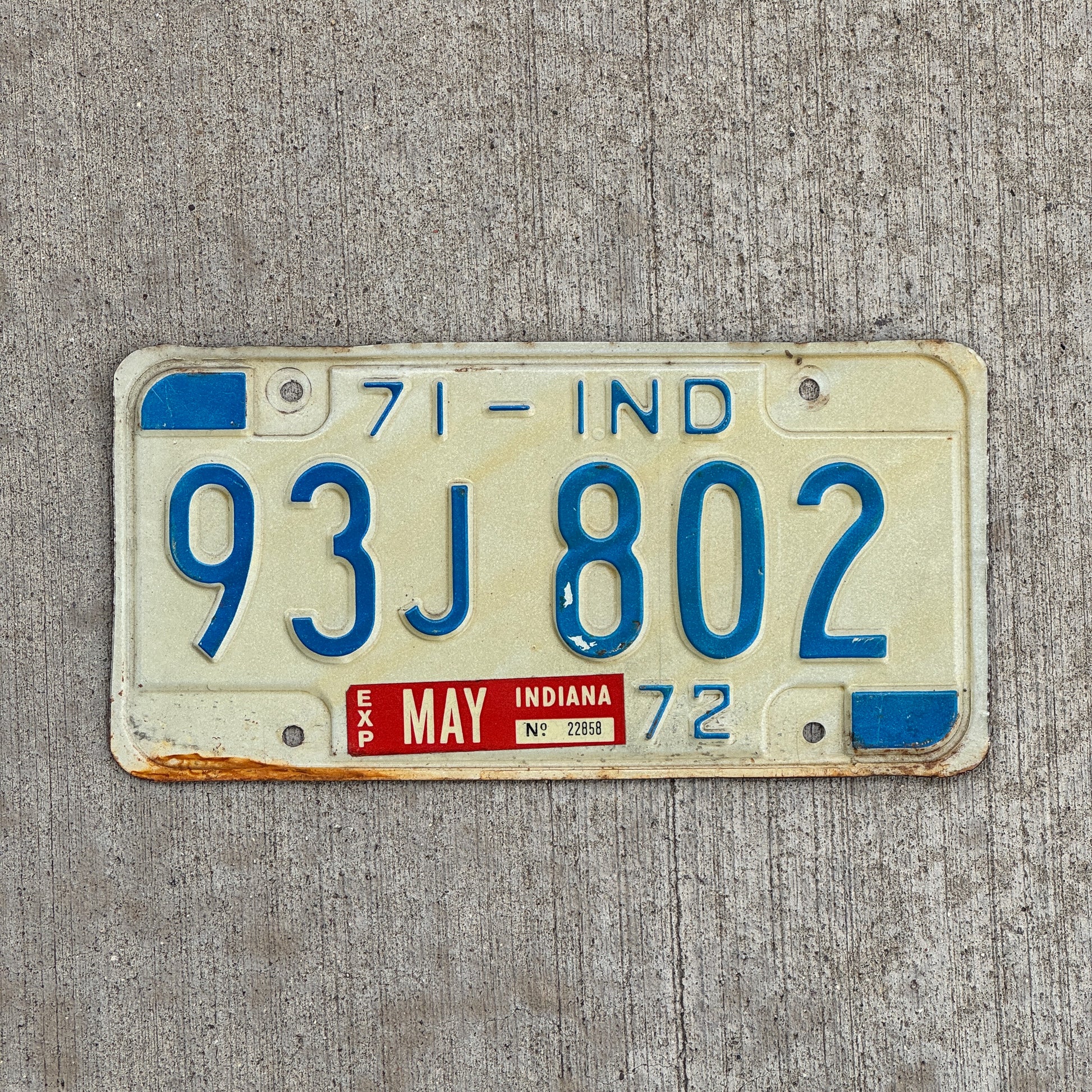 Photo of a 1971 Indiana License Plate Auto Tag Garage Decor Vintage 93 J 802 with original patina