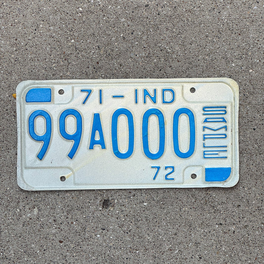 Photo of a 1971 Indiana Sample License Plate Auto Tag 2 Garage Decor 99A000 with original patina