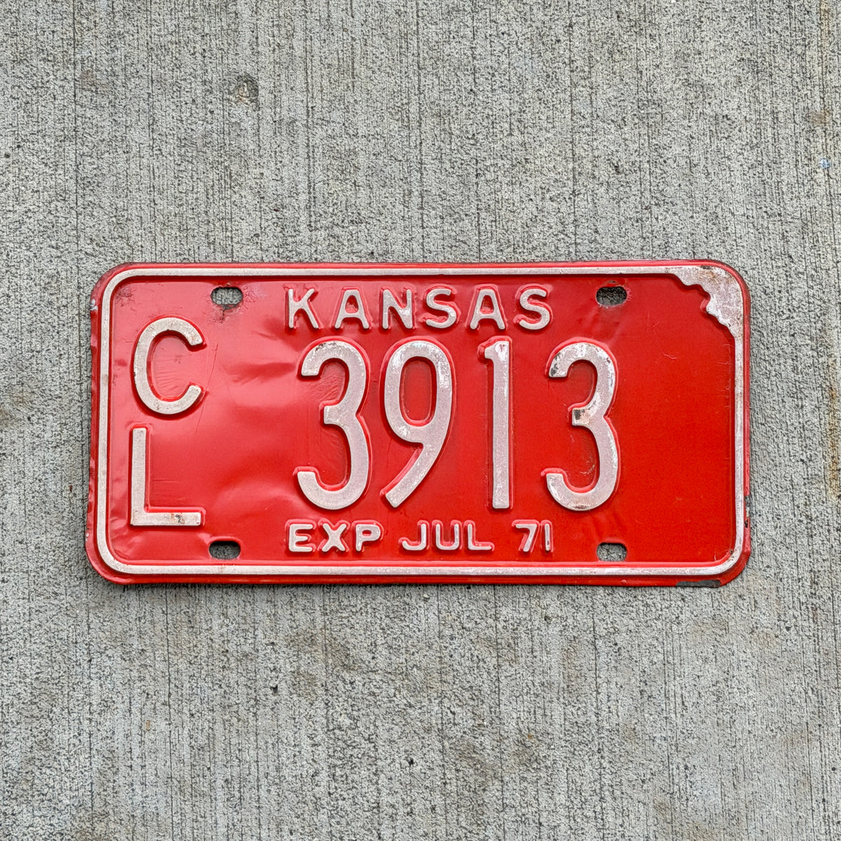 Photo of a 1971 Kansas License Plate Auto Tag Garage Decor Vintage CL 3913 with original patina