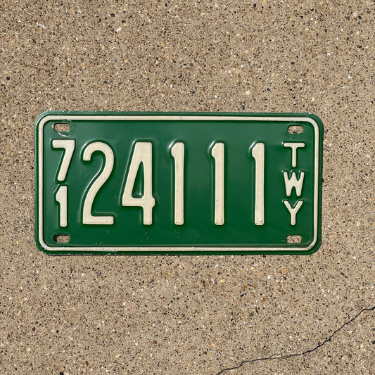 Photo of a 1971 New York Thruway License Plate Auto Tag Garage Decor Vintage Repeat Repeating 24 111