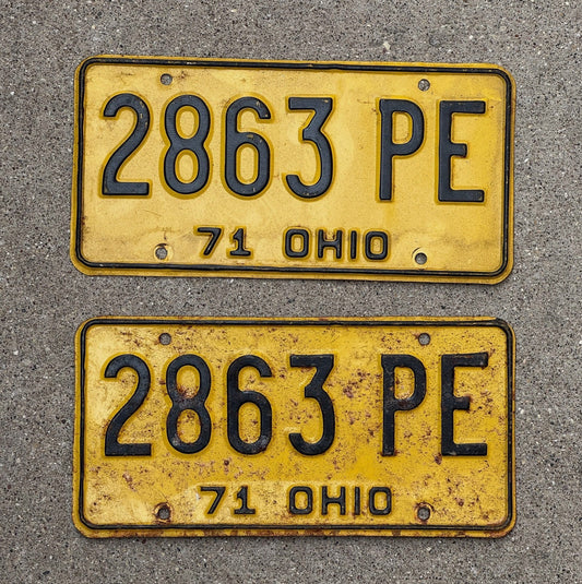 Photo of a 1971 Ohio License Plate Pair Auto Tag Garage Decor Vintage Gym Gym 2863 PE