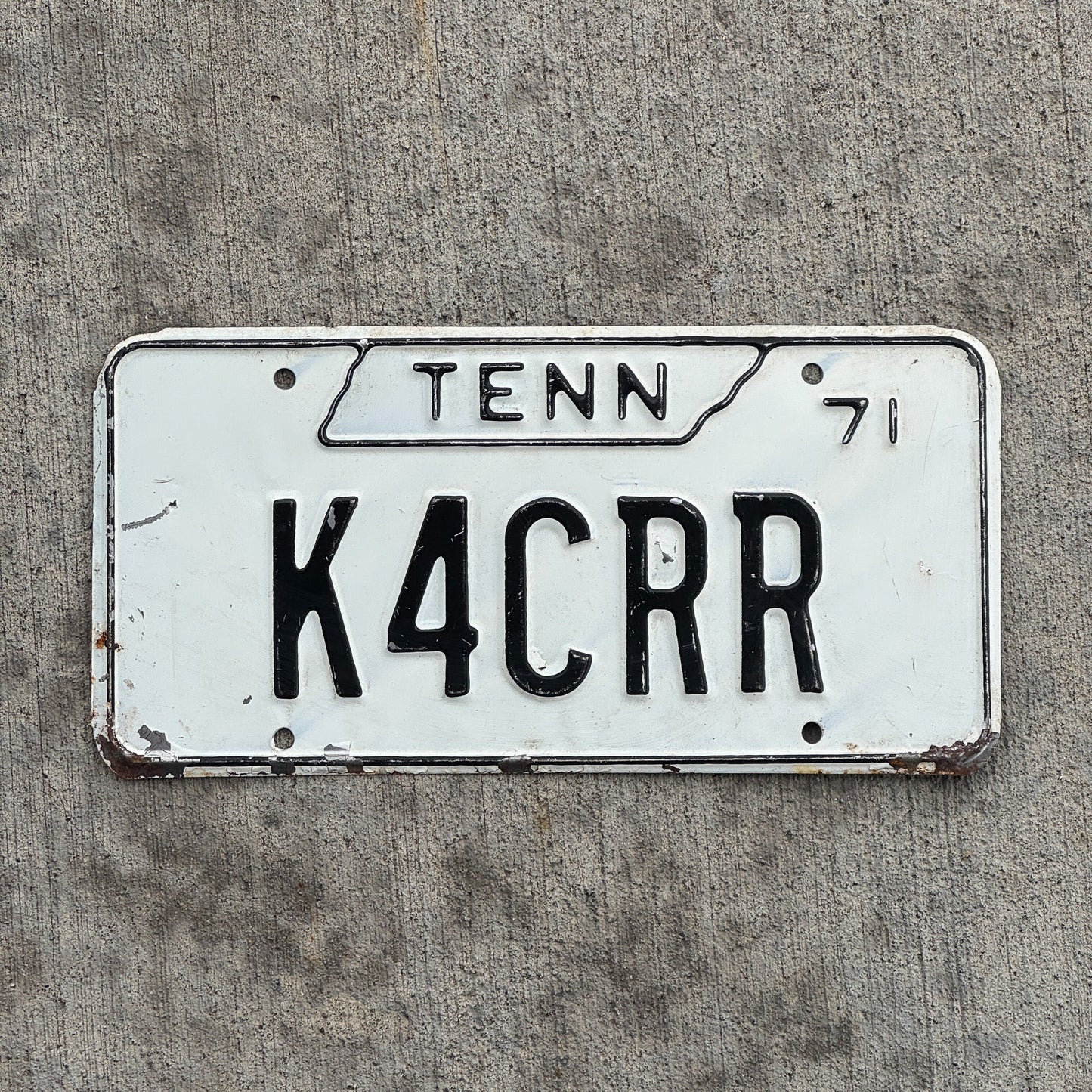 Photo of a 1971 Tennessee HAM Radio License Plate Auto Tag Garage Decor Vintage K4CRR with original patina