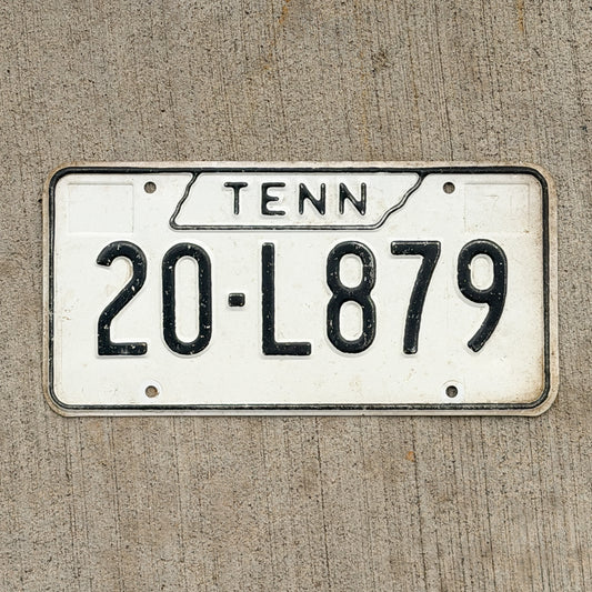 Photo of a 1971 Tennessee License Plate Auto Tag Garage Decor Vintage 20 L879 with original patina