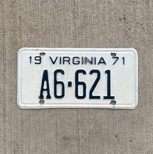 Photo of a 1971 Virginia License Plate Auto Tag Garage Decor Vintage A6 621 with original patina