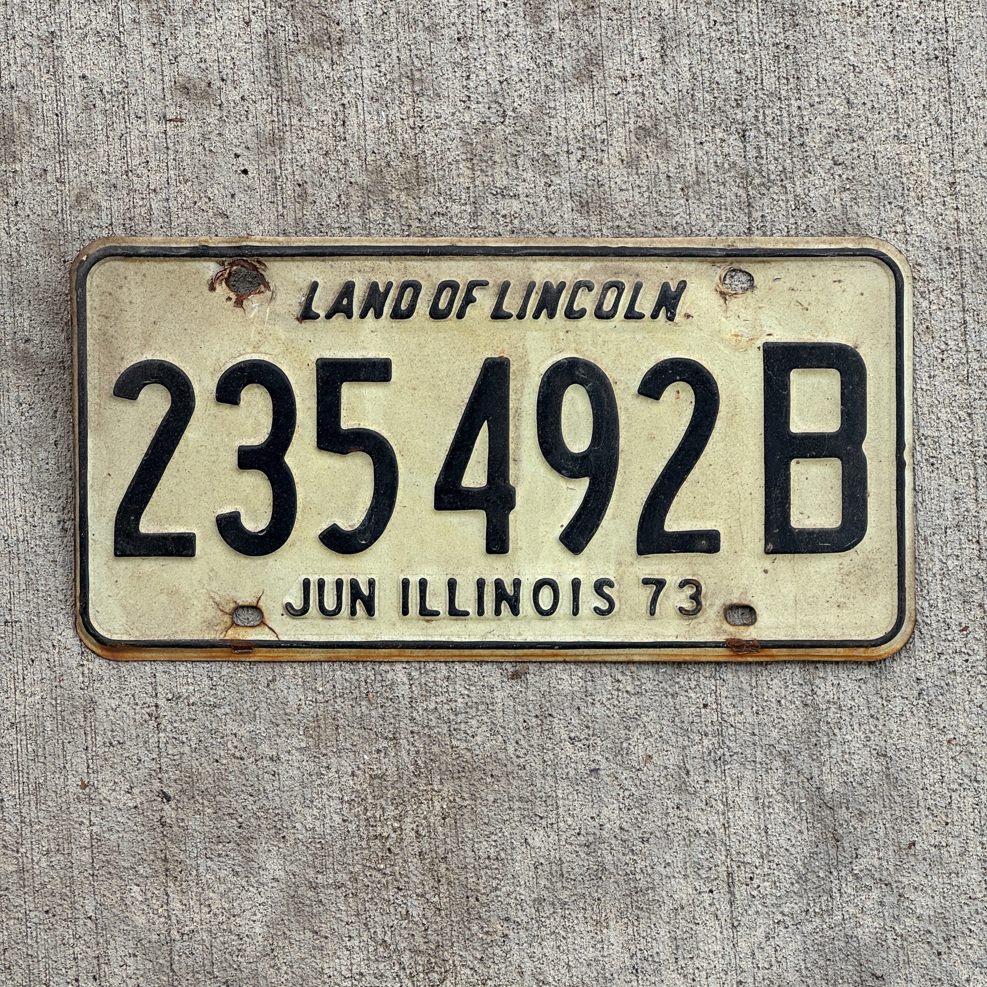 Photo of a 1972 1973 Illinois Truck License Plate Auto Tag Garage Decor Vintage 235 492 B with original patina