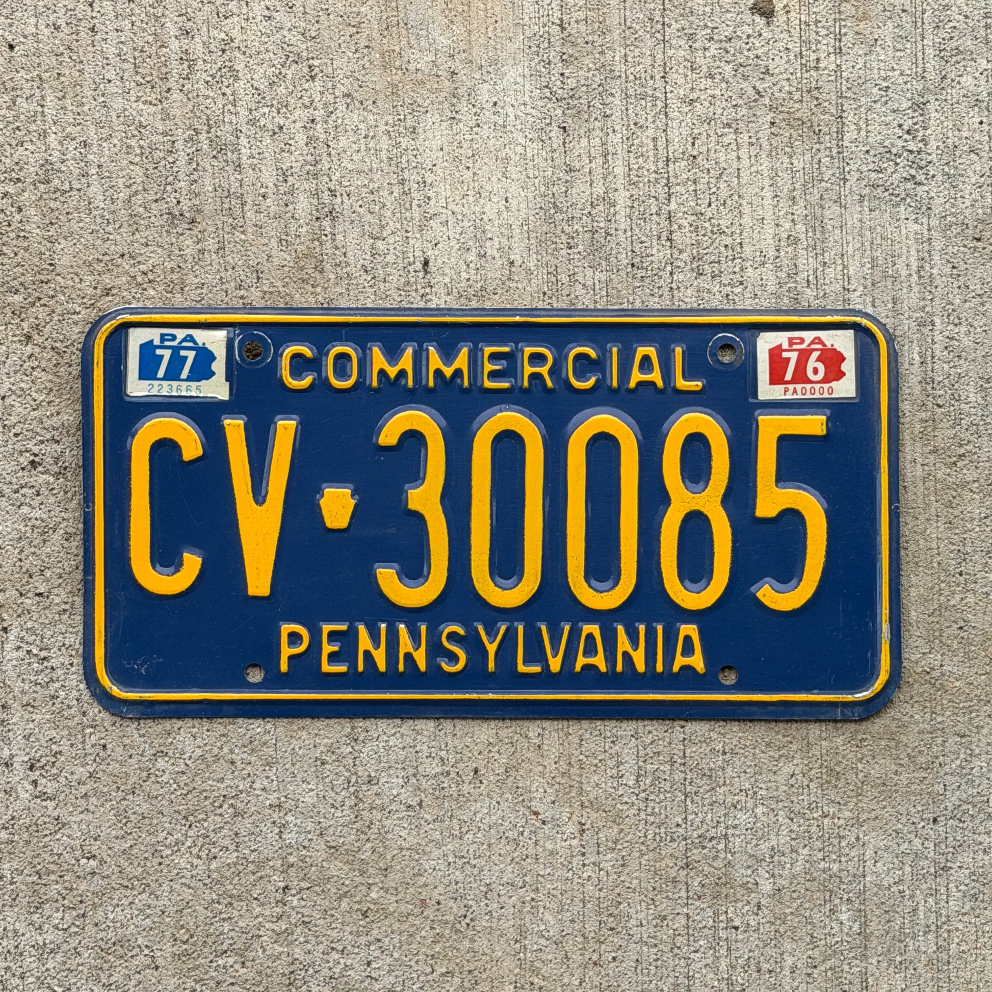Photo of a 1972 1977 Pennsylvania Commercial License Plate Auto Tag Garage Decor Vintage CV 30085 with original patina