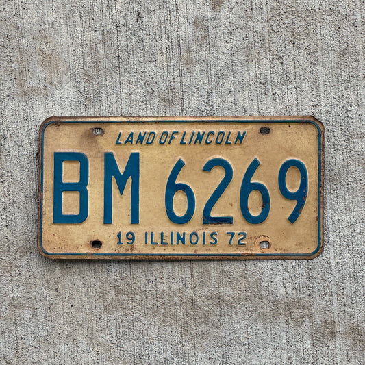 Photo of a 1972 Illinois License Plate Auto Tag Garage Decor Vintage BM 6269 with original patina