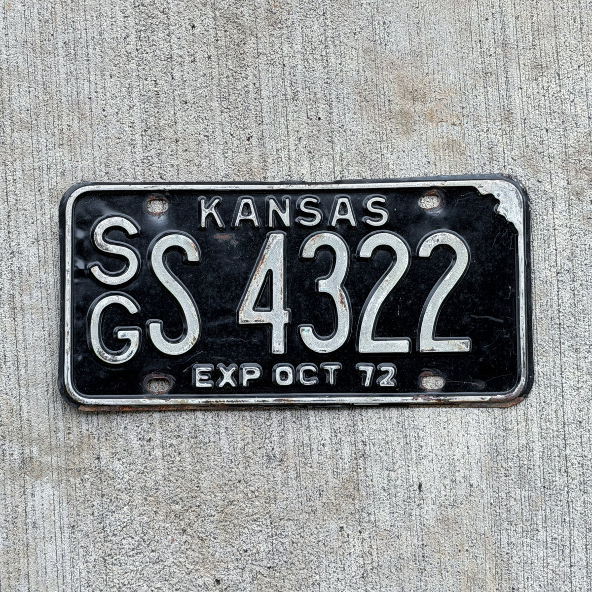 Photo of a 1972 Kansas License Plate Auto Tag Garage Decor Vintage SG S 4322 with original patina