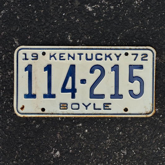 Photo of a 1972 Kentucky License Plate Auto Tag Garage Decor Vintage 114 215